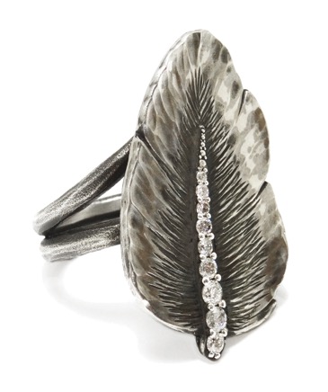 A Hart feather ring.jpg