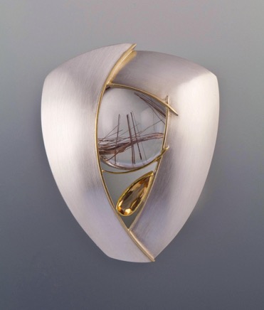 2002 Trine Brooch.jpg